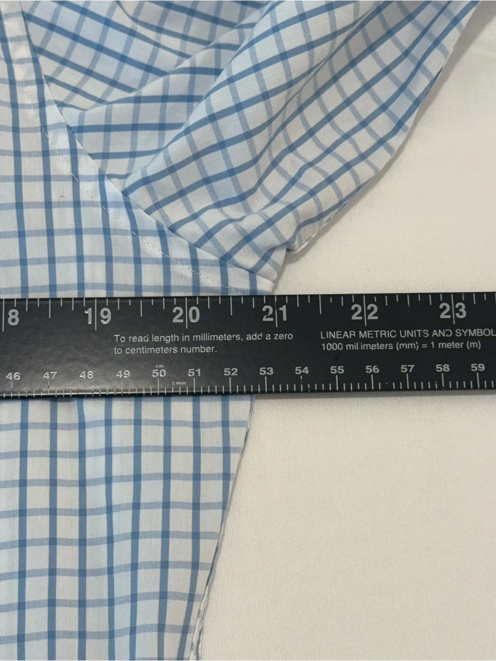 J. Crew Men’s Blue Windowpane Button-Up Shirt Medium